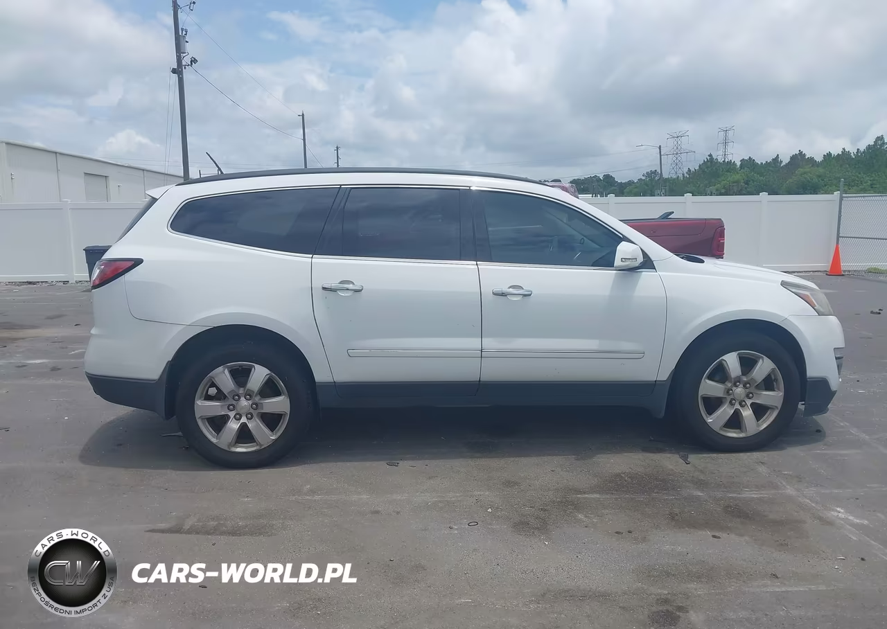 2017 Chevrolet Traverse Premier VIN:1GNKRJKD6HJ185169 - 13