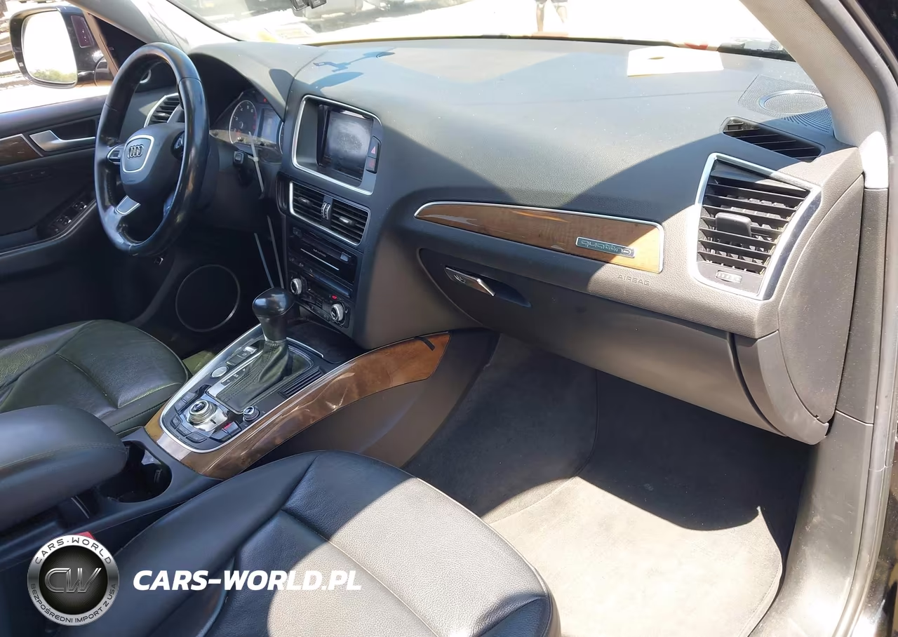 2017 Audi Q5 2.0T Premium VIN:WA1L2AFP9HA011807 - 5