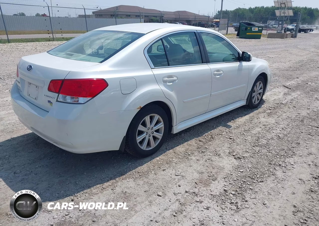 2011 Subaru Legacy 2.5I Premium VIN:4S3BMCC69B3238963 - 4
