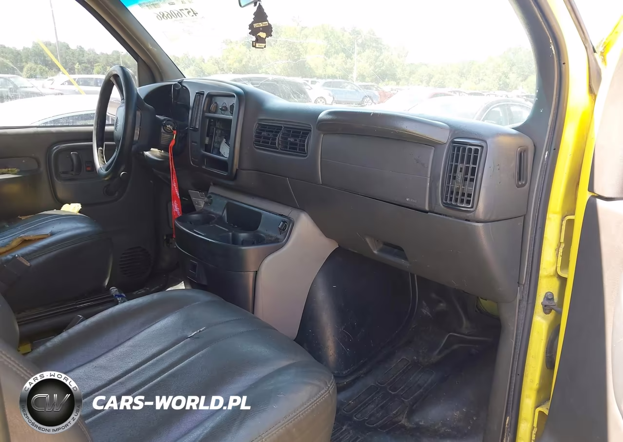 2002 Chevrolet Express Cargo Van VIN:1GCHG39R521184043 - 5