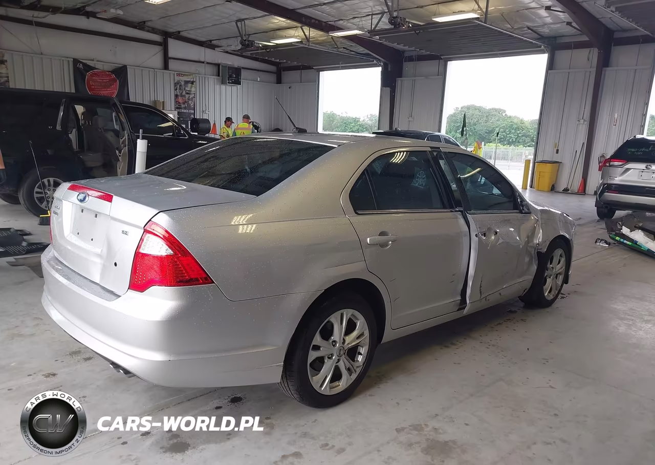 2012 Ford Fusion Se VIN:3FAHP0HA8CR225322 - 4