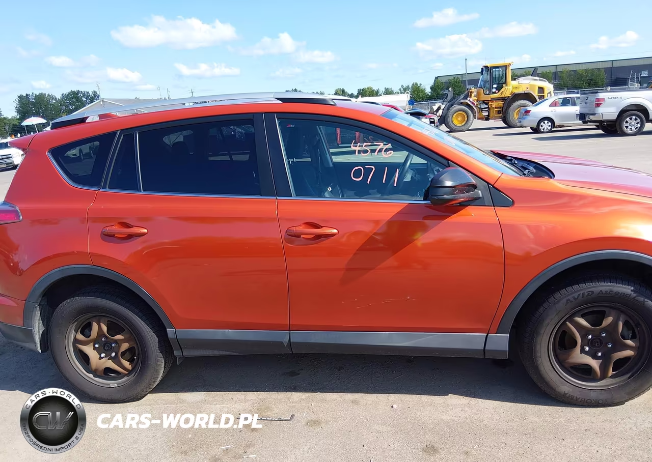 2016 Toyota Rav4 Le VIN:2T3BFREV6GW421386 - 14