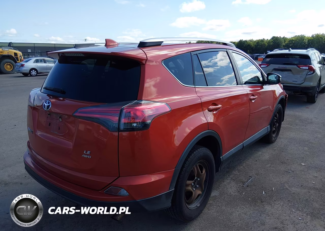 2016 Toyota Rav4 Le VIN:2T3BFREV6GW421386 - 4