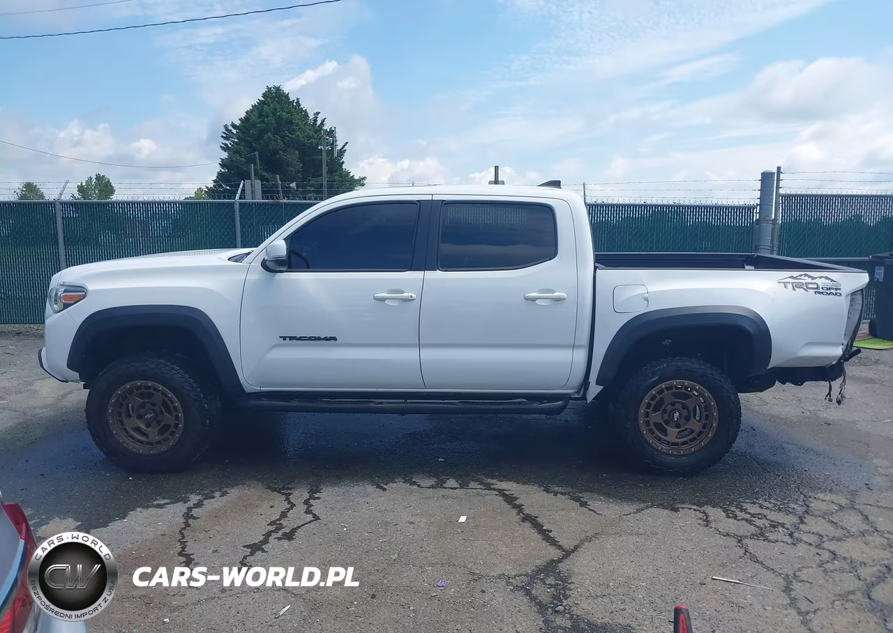 2017 Toyota Tacoma Trd Off Road VIN:3TMCZ5AN6HM064739 - 15