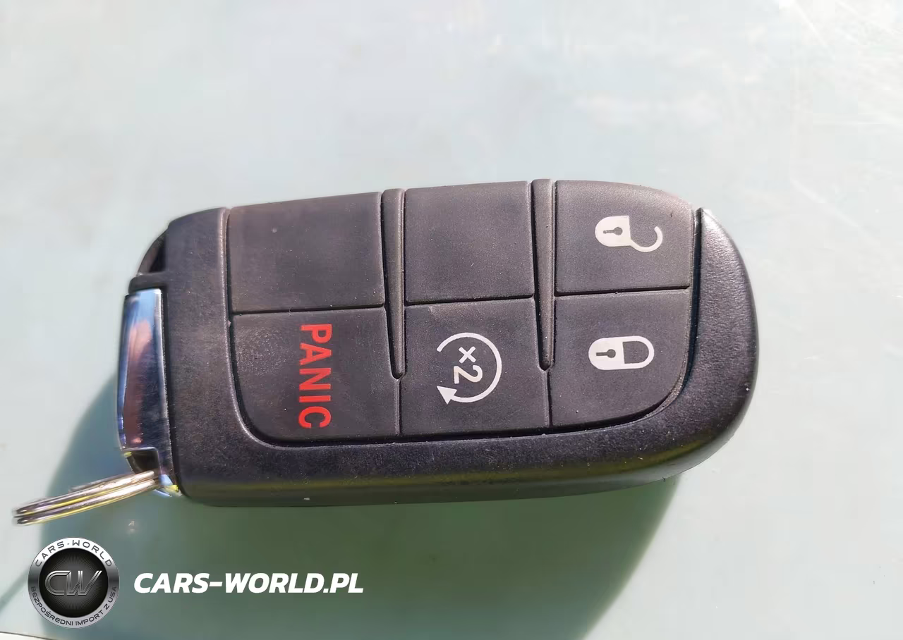 2025 Jeep Compass Latitude 4X4 VIN:3C4NJDBN4ST570897 - 11
