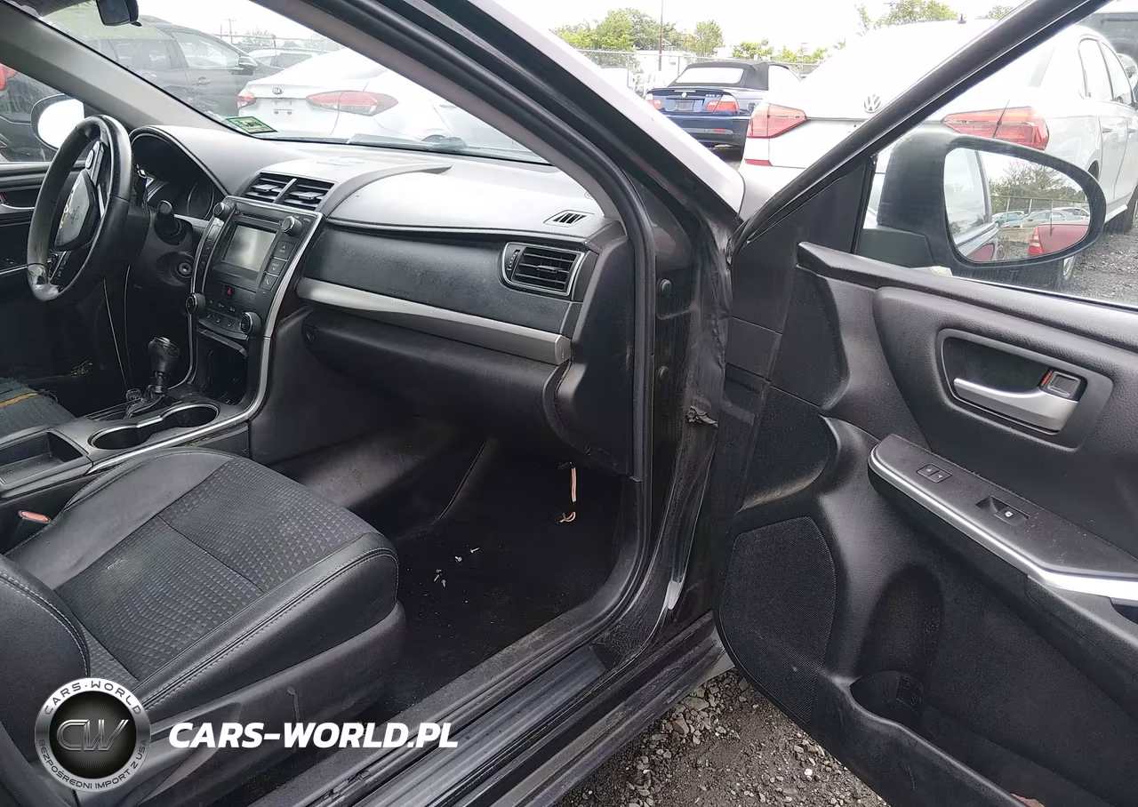 2015 Toyota Camry Se VIN:4T1BF1FK9FU072785 - 5