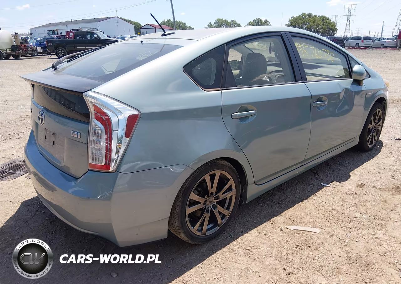 2012 Toyota Prius Five VIN:JTDKN3DU5C1600908 - 4