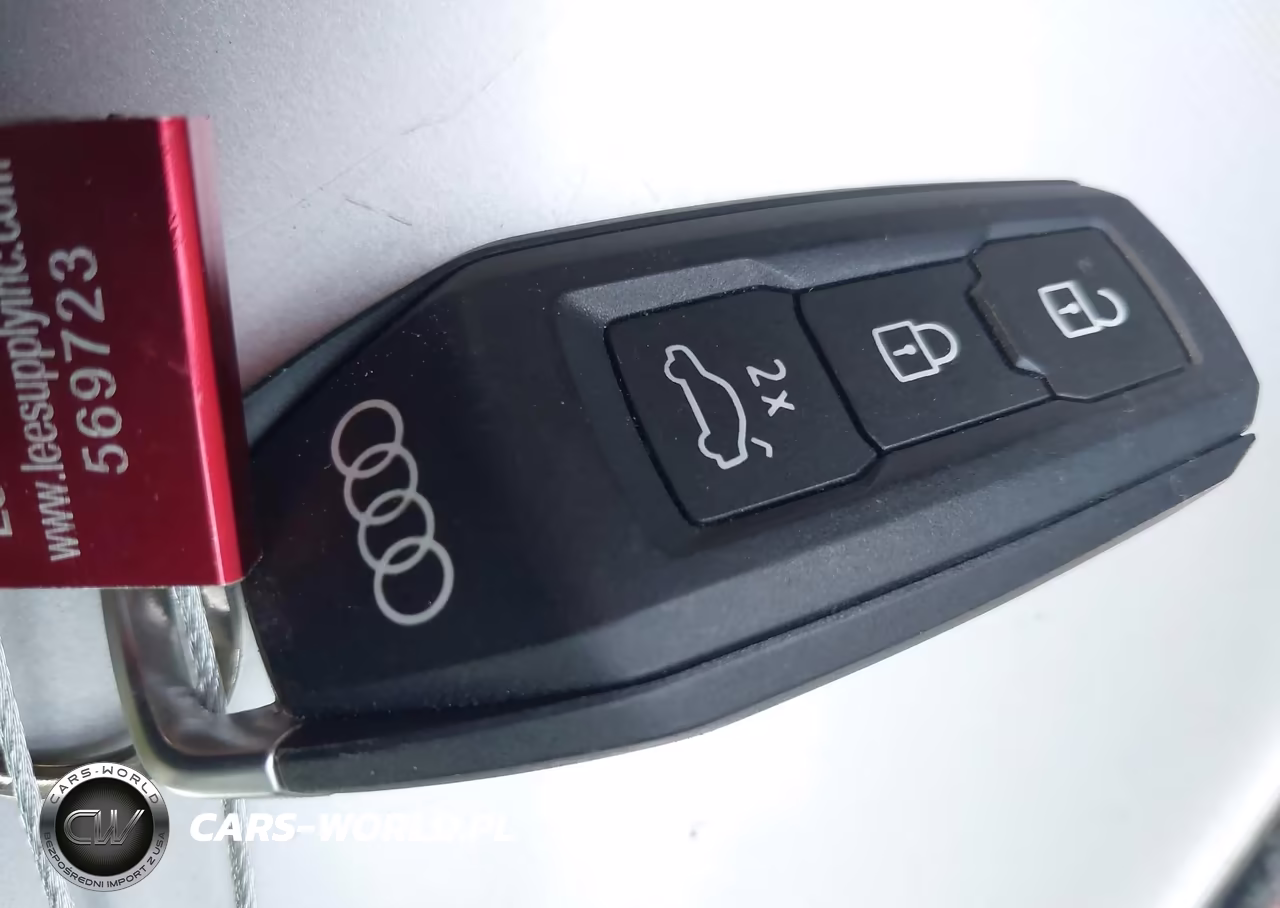 2025 Audi Q6 E-Tron Premium Plus Quattro VIN:WA124BGF1SA066650 - 11