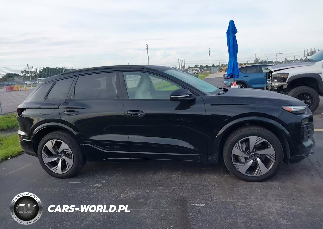 2025 Audi Q6 E-Tron Premium Plus Quattro VIN:WA124BGF1SA066650 - 14