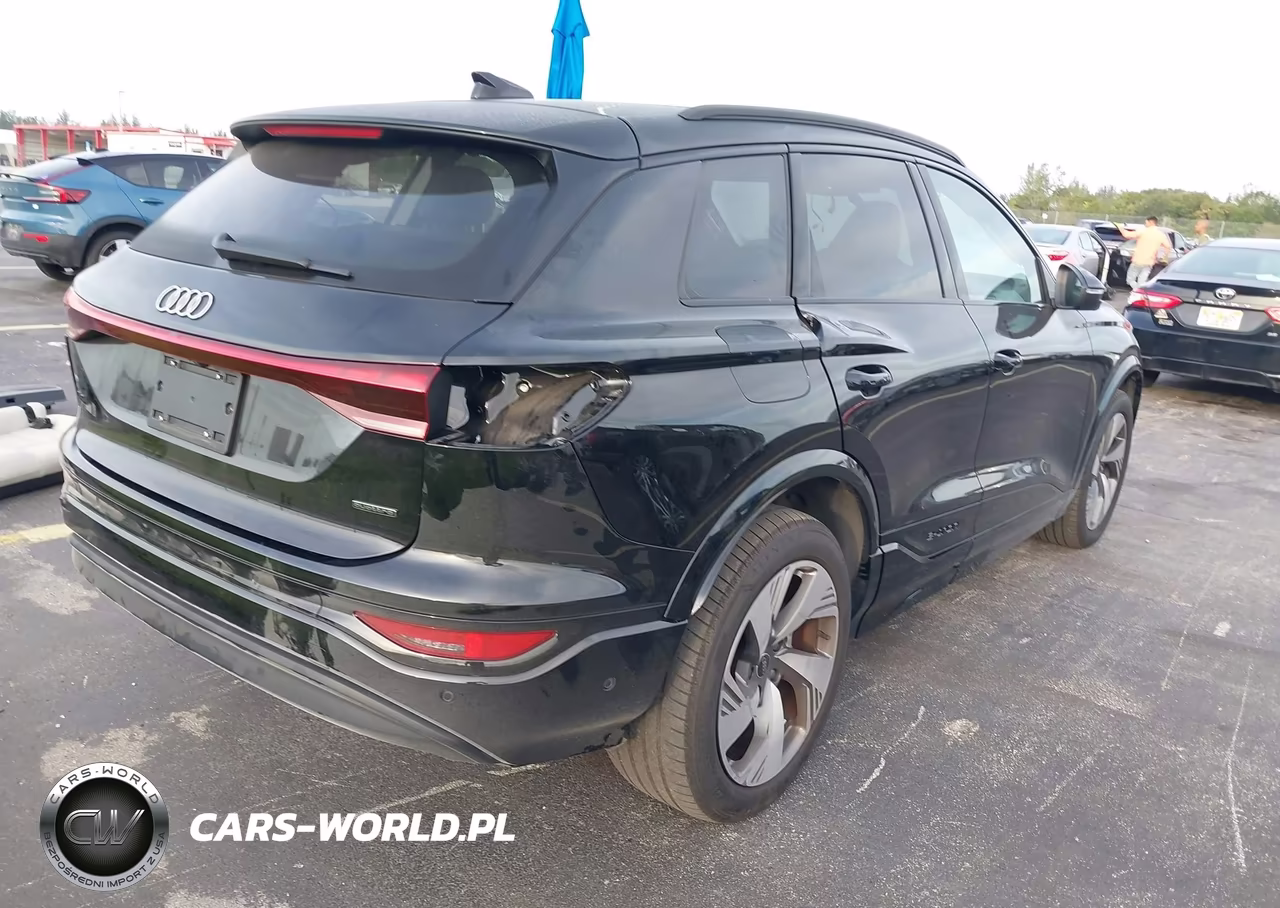 2025 Audi Q6 E-Tron Premium Plus Quattro VIN:WA124BGF1SA066650 - 4