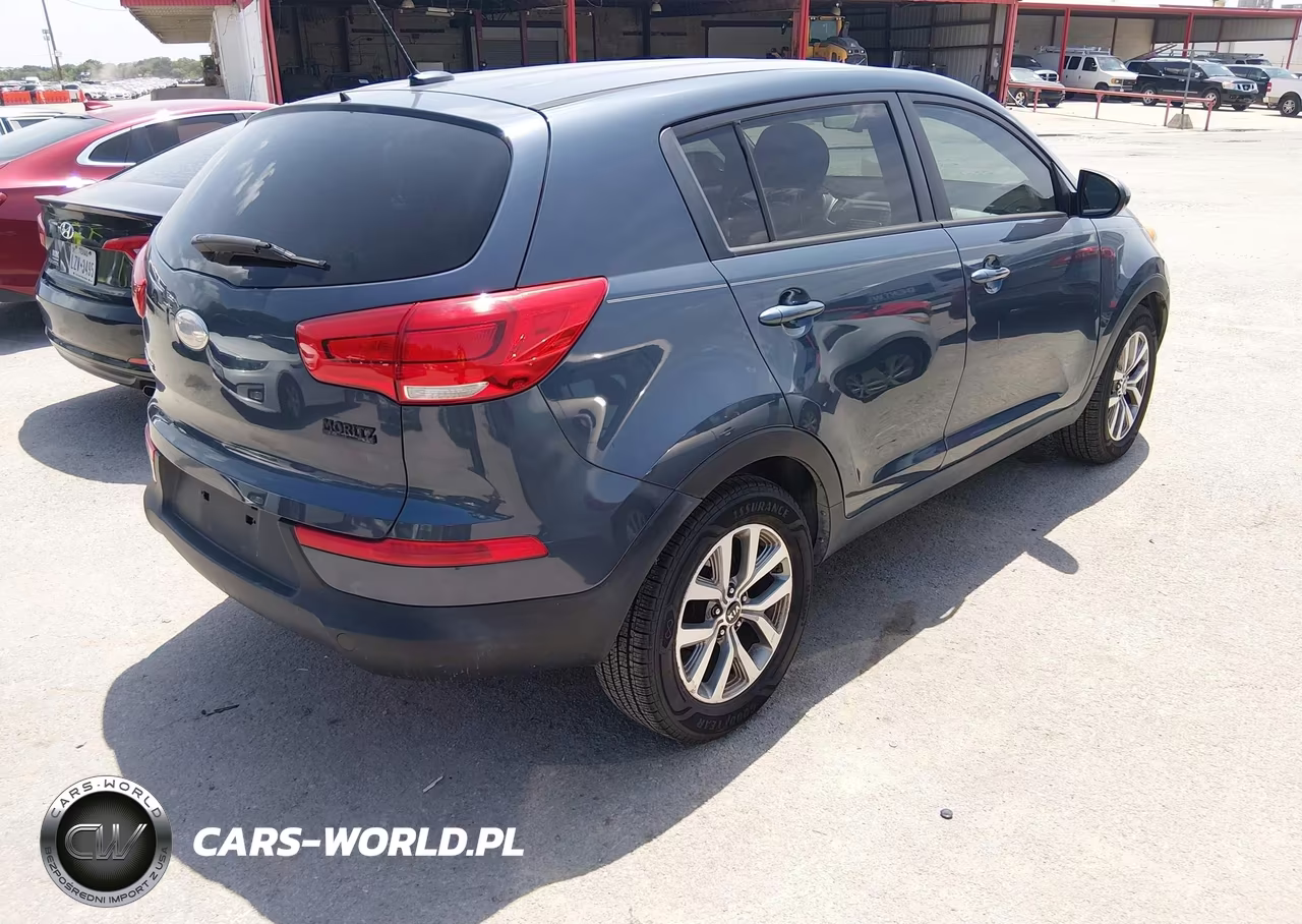 2015 Kia Sportage Lx VIN:KNDPB3AC7F7726442 - 4