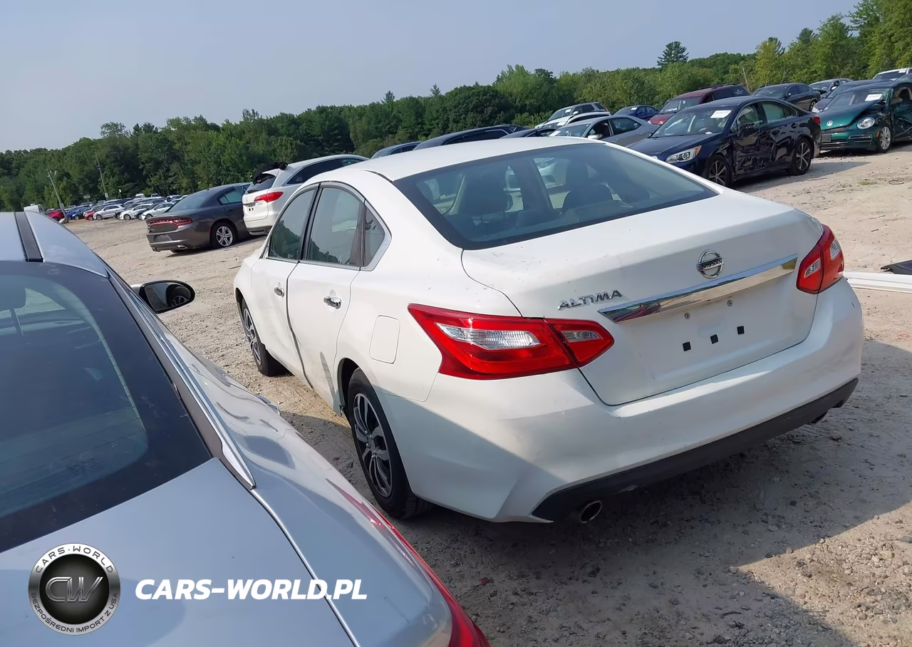 2017 Nissan Altima 2.5-2.5 S-2.5 Sl-2.5 Sr-2.5 Sv VIN:1N4AL3AP2HN304086 - 3