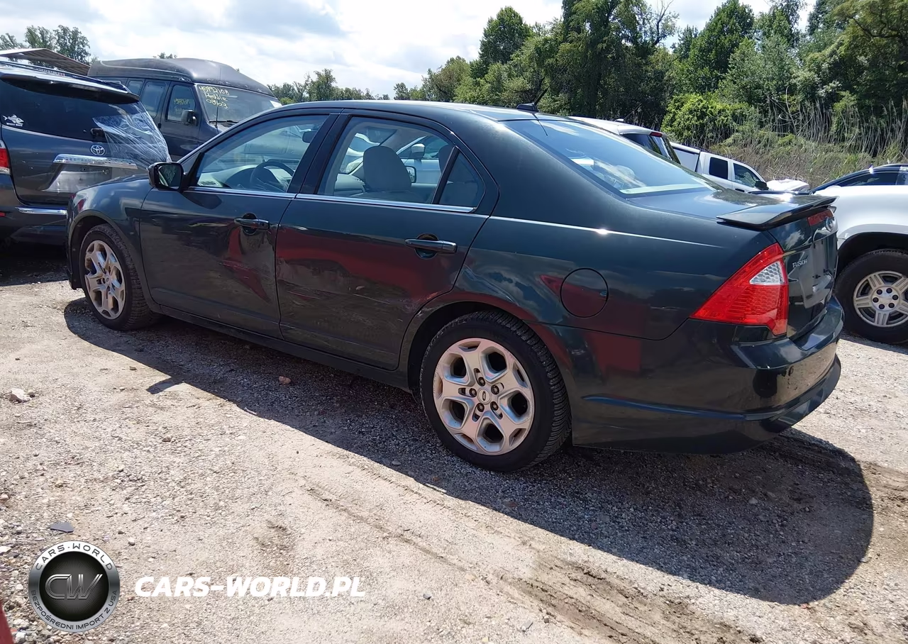 2010 Ford Fusion Se VIN:3FAHP0HA8AR275022 - 3