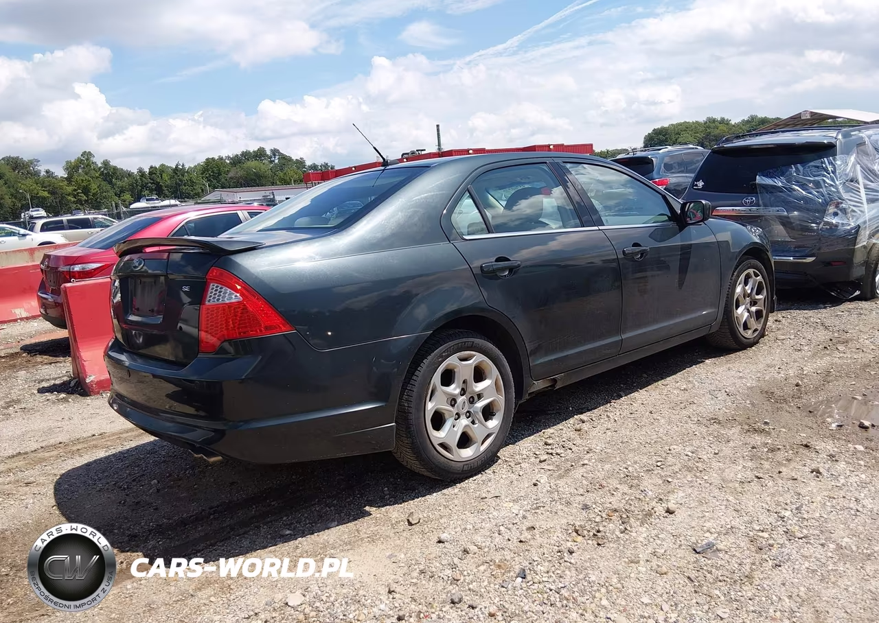 2010 Ford Fusion Se VIN:3FAHP0HA8AR275022 - 4