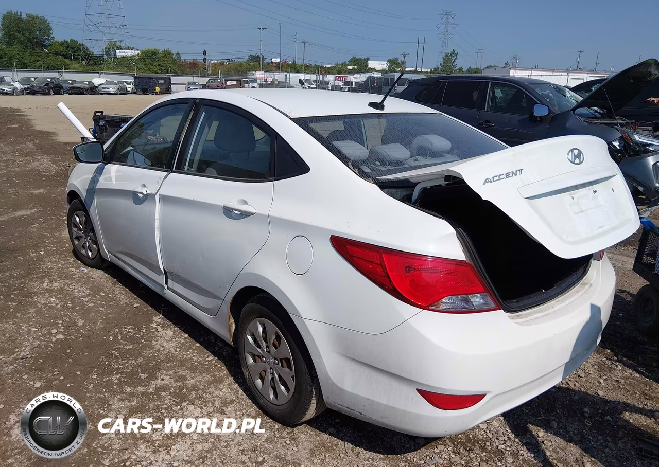 2015 Hyundai Accent Gls VIN:KMHCT4AE9FU827403 - 3