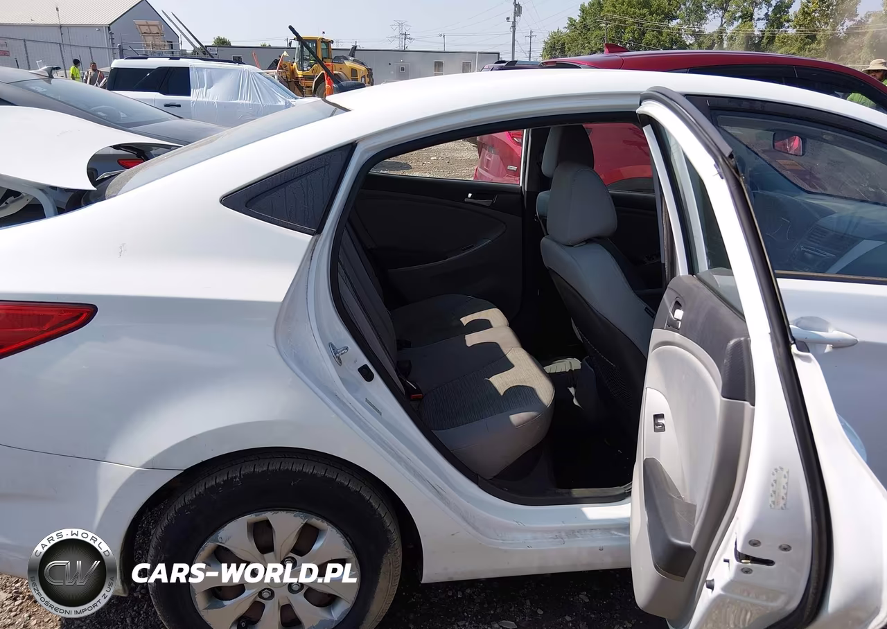 2015 Hyundai Accent Gls VIN:KMHCT4AE9FU827403 - 8
