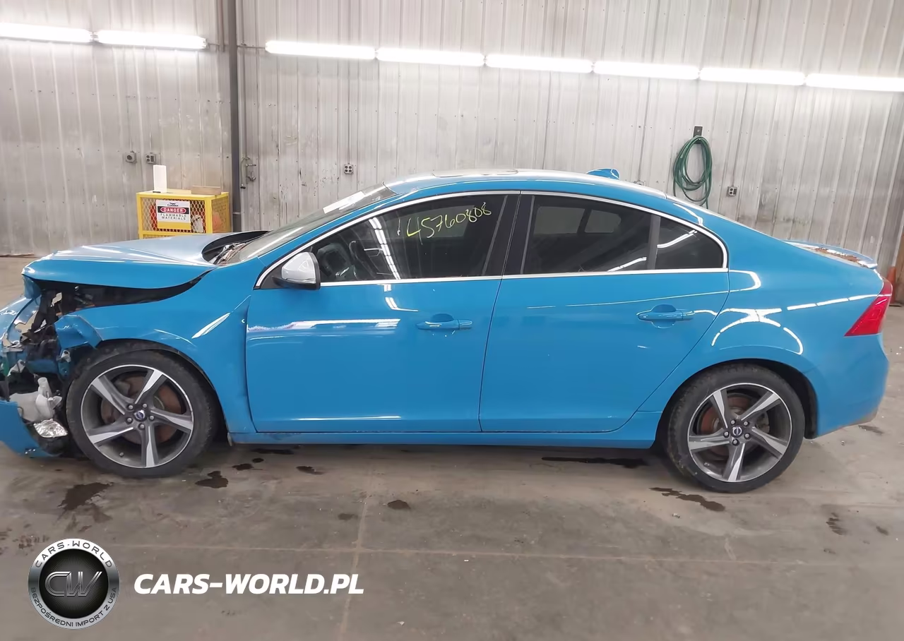 2015 Volvo S60 T6 R-Design Platinum VIN:YV1902TS5F1352293 - 15