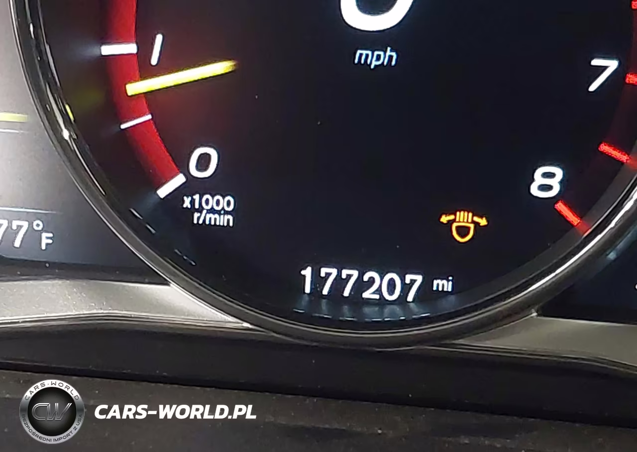 2015 Volvo S60 T6 R-Design Platinum VIN:YV1902TS5F1352293 - 16
