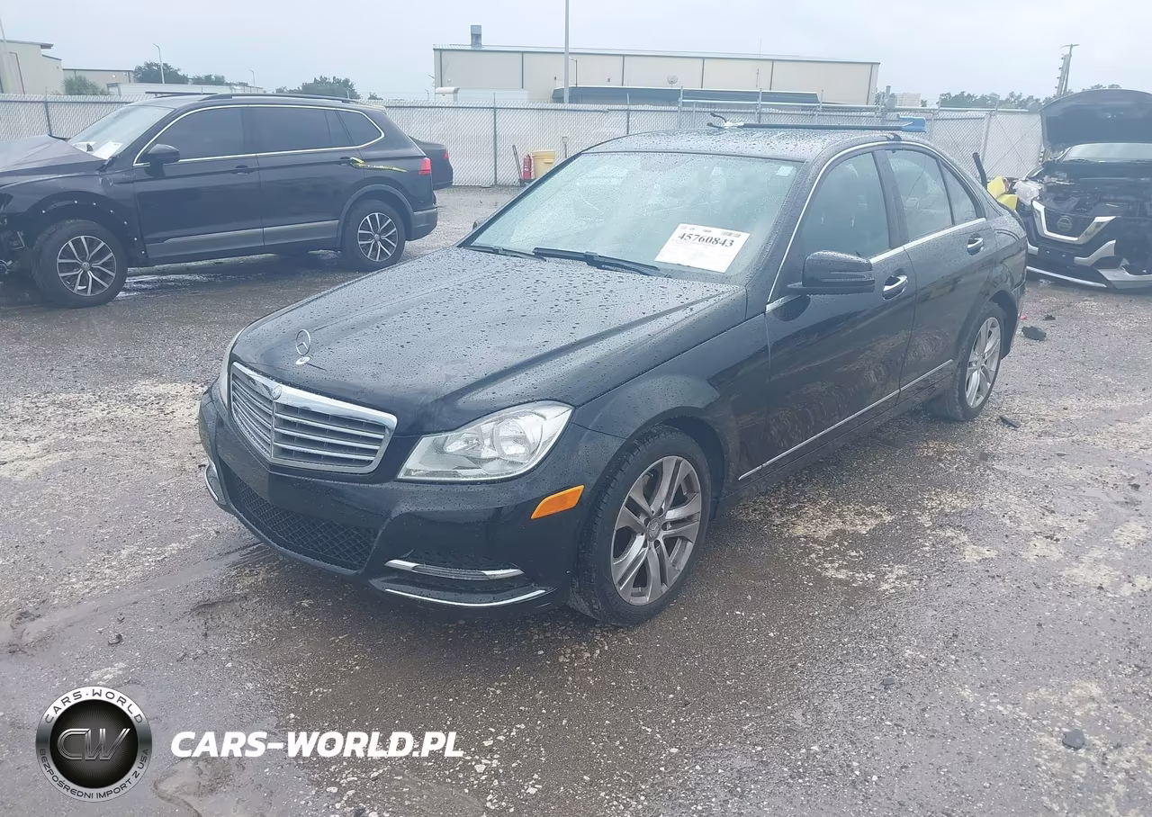 2014 Mercedes-Benz C 300 Luxury 4Matic VIN:WDDGF8AB1EA911571 - 2