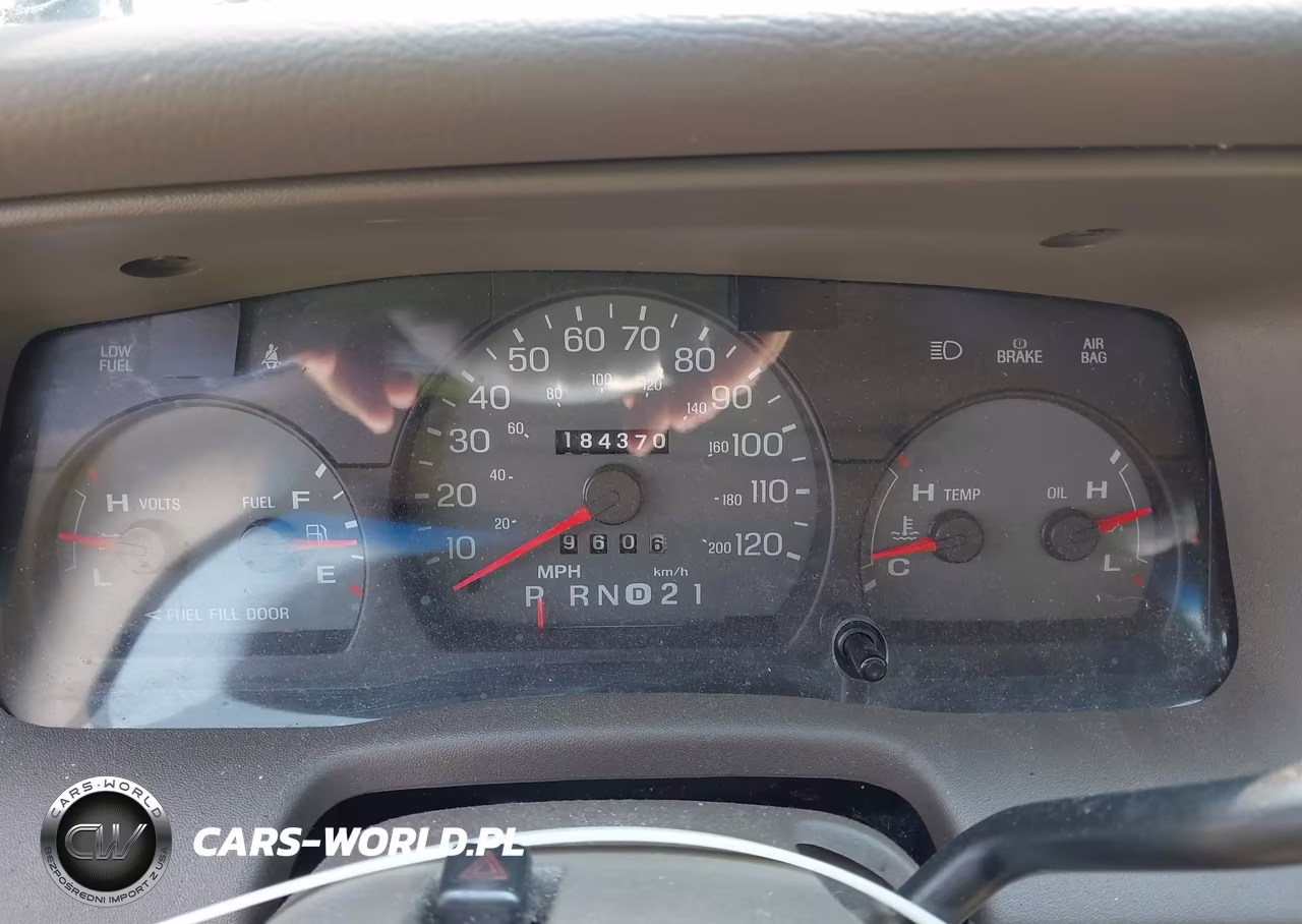 2002 Mercury Grand Marquis Gs VIN:2MEFM74W72X667107 - 7