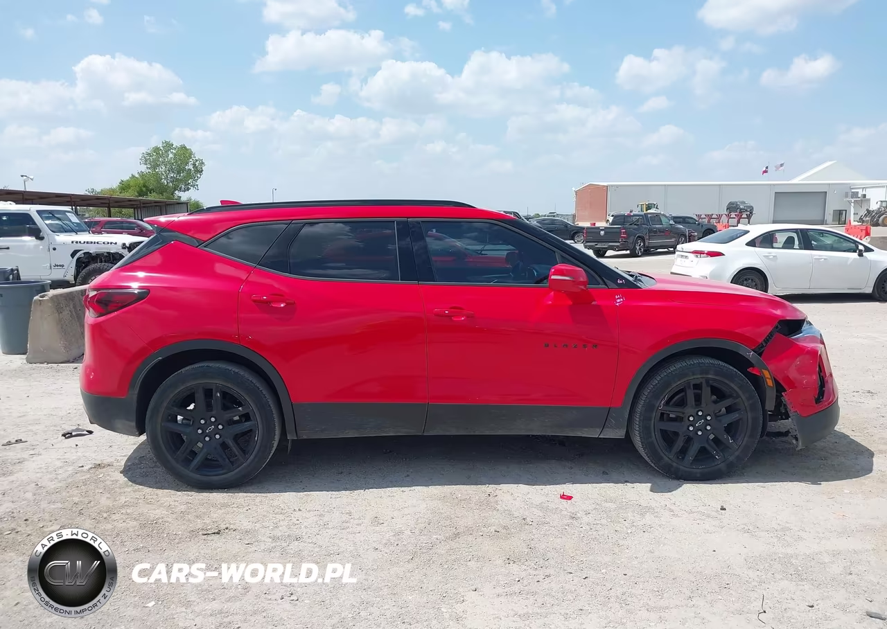 2019 Chevrolet Blazer VIN:3GNKBDRS7KS666063 - 14