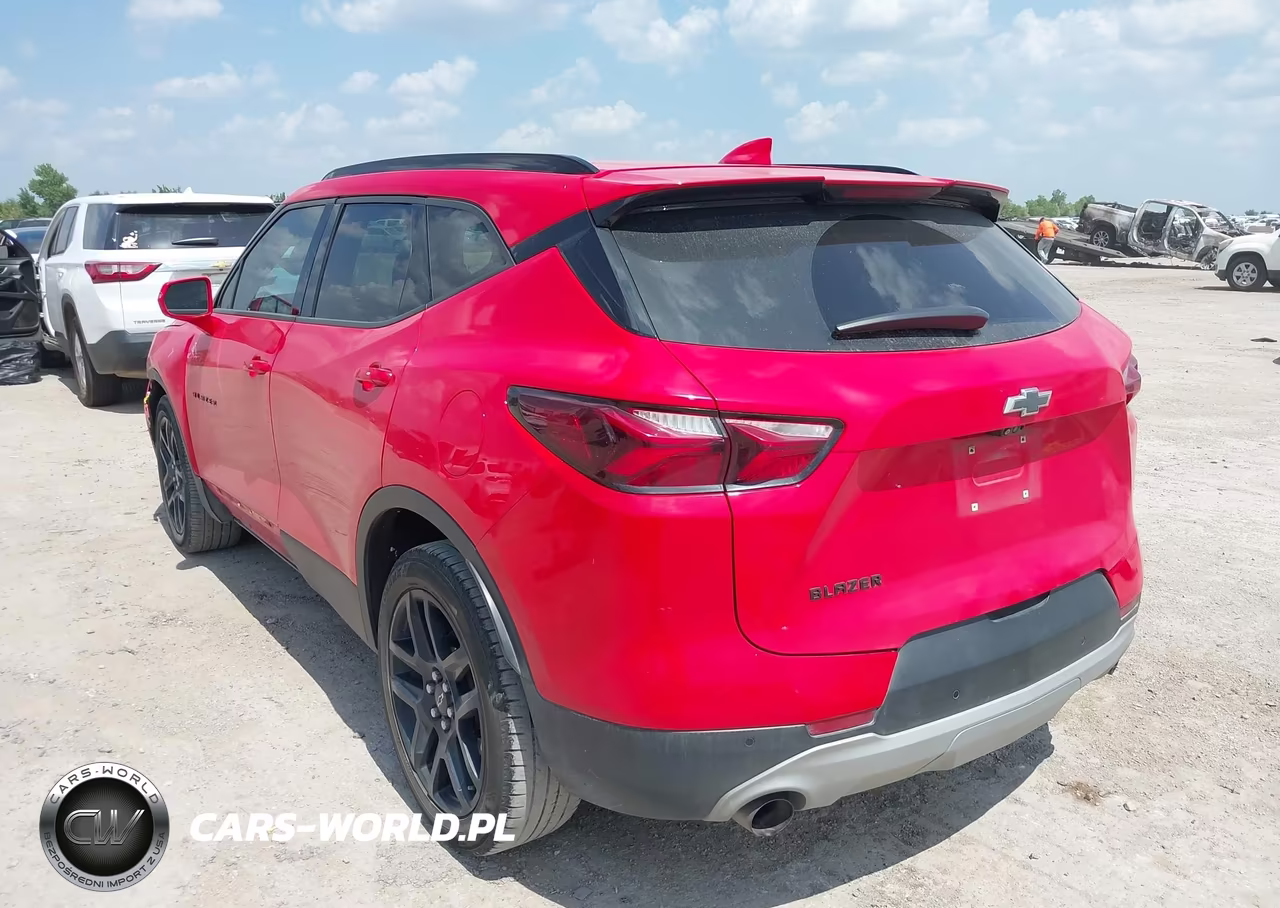 2019 Chevrolet Blazer VIN:3GNKBDRS7KS666063 - 3