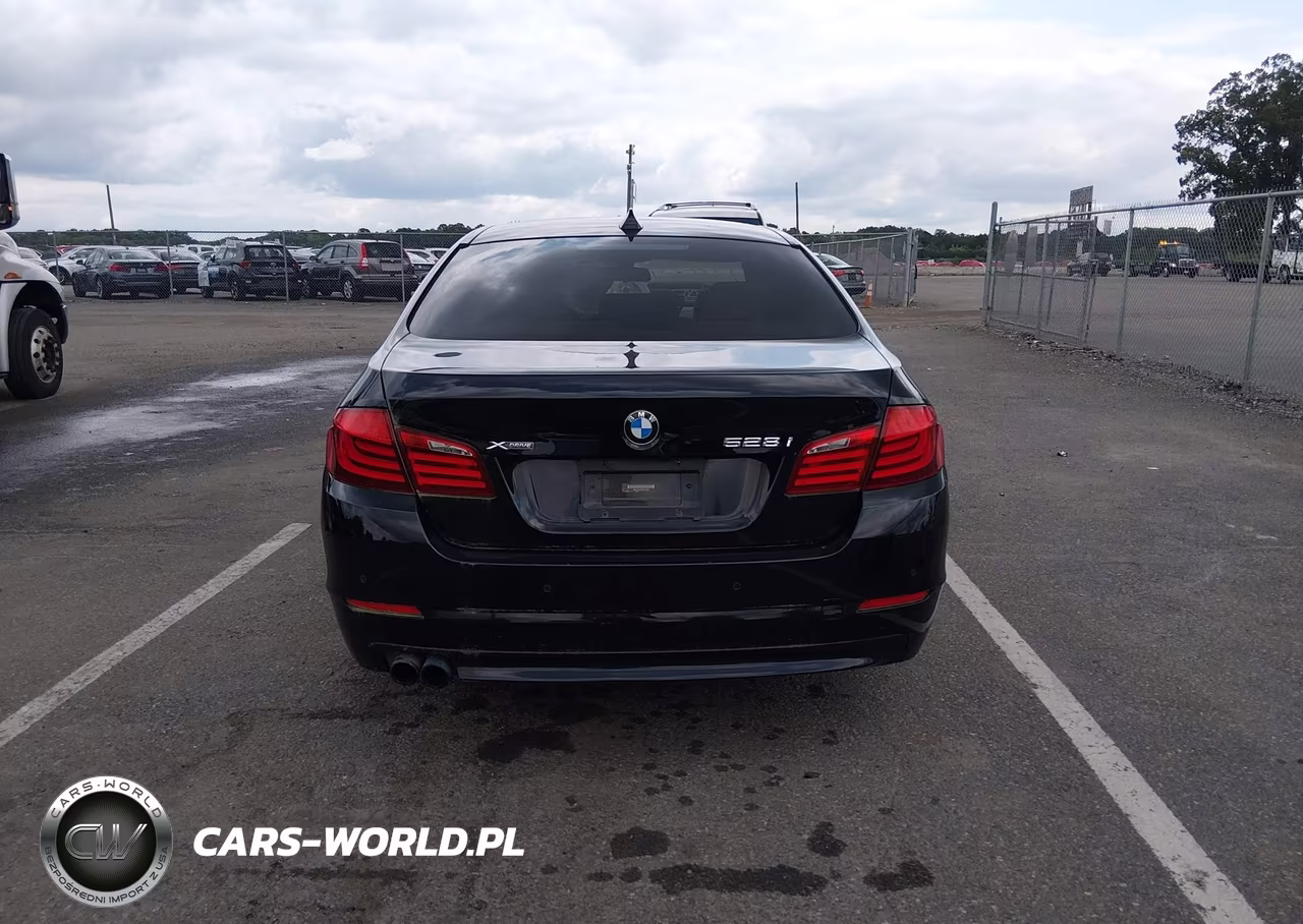 2013 BMW 528I xDrive VIN:WBAXH5C50DD114801 - 14