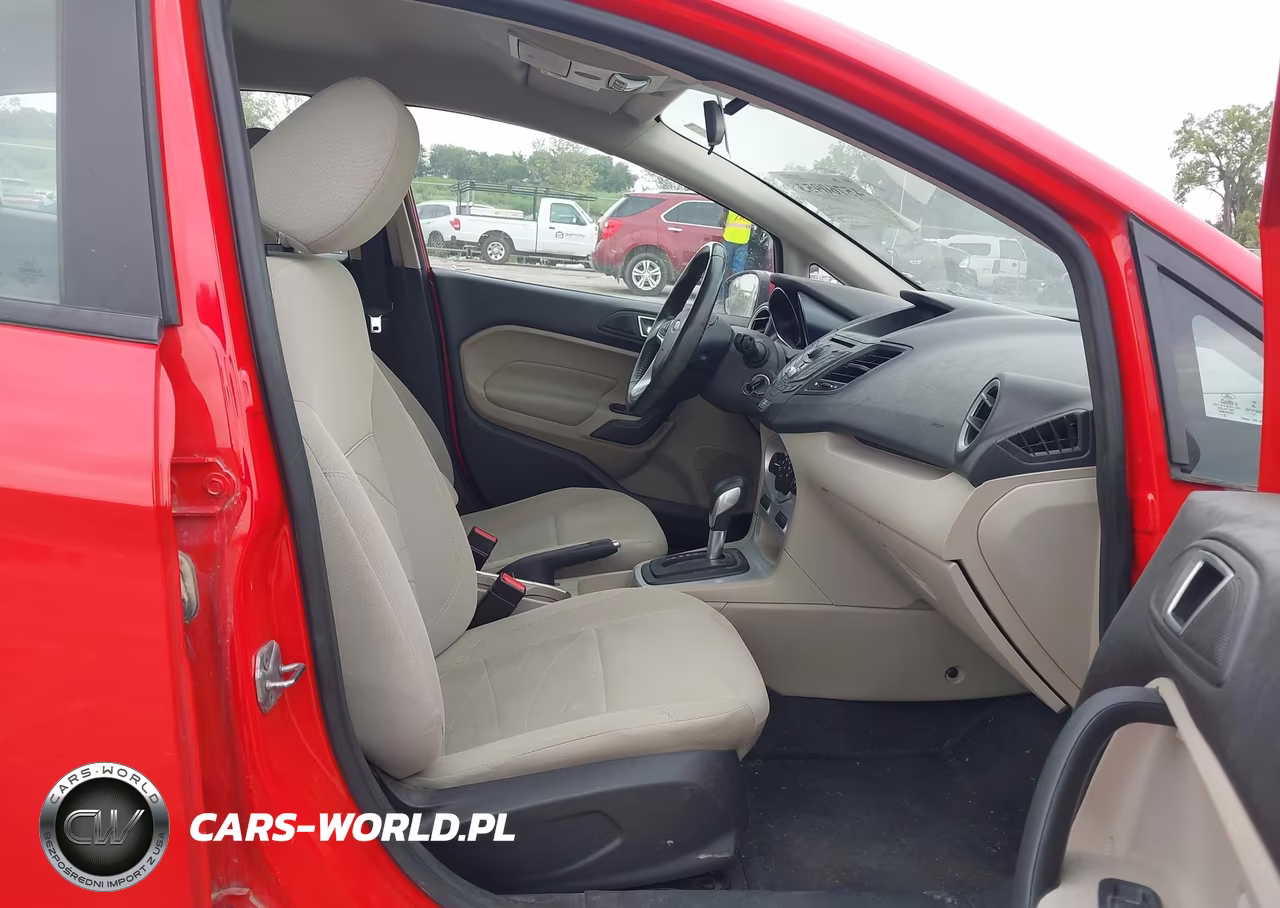 2014 Ford Fiesta Se VIN:3FADP4EJ9EM111842 - 5