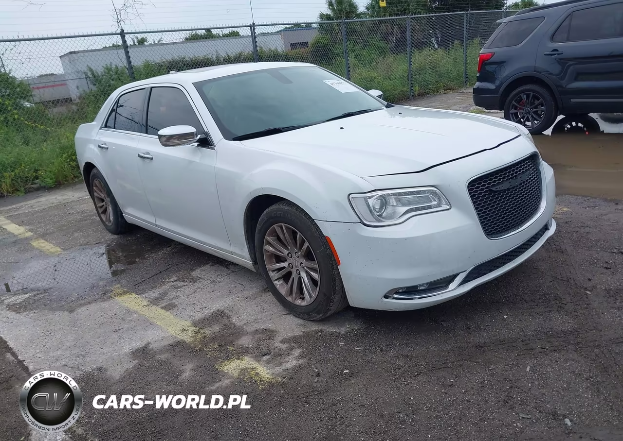 2016 Chrysler 300C – zdjęcie 1 z 16