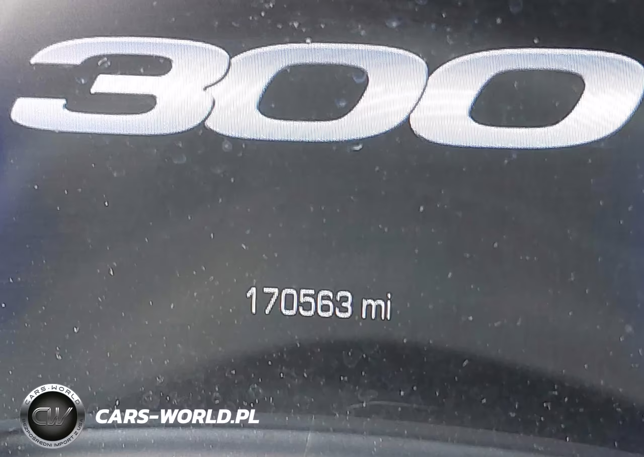 2016 Chrysler 300C VIN:2C3CCAEG4GH212278 - 7