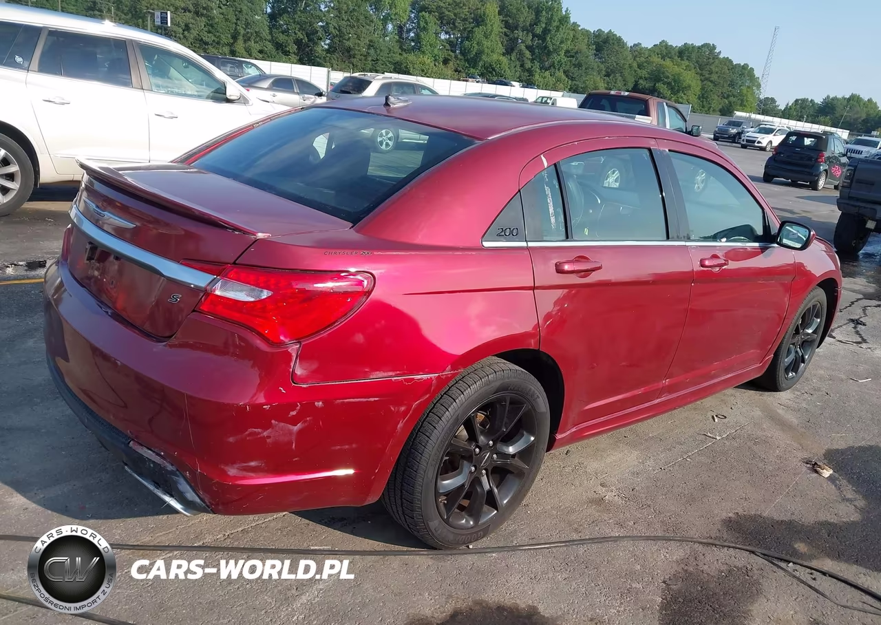 2014 Chrysler 200 Limited VIN:1C3CCBCG8EN176785 - 4