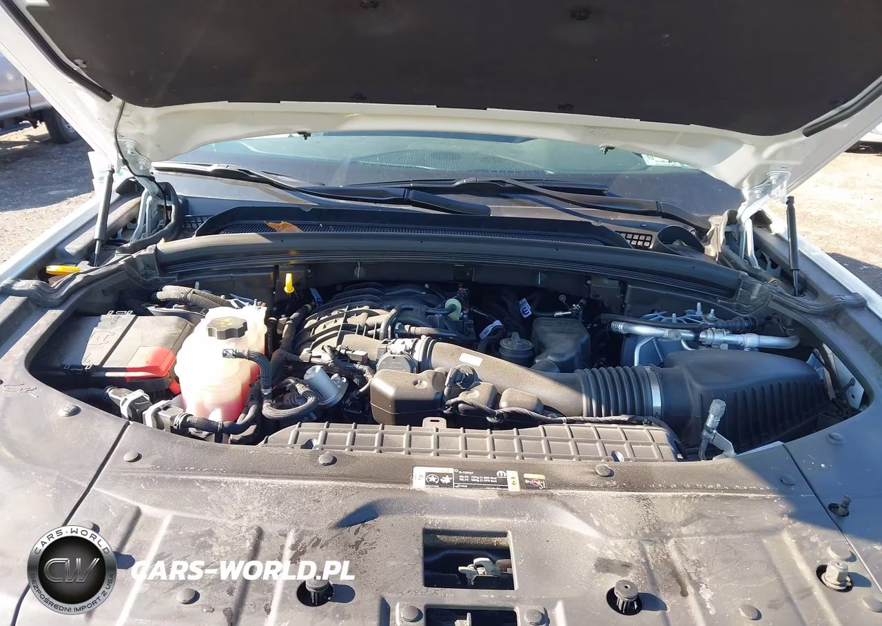 2025 Jeep Grand Cherokee Laredo 4X4 VIN:1C4RJHAG0S8738948 - 10