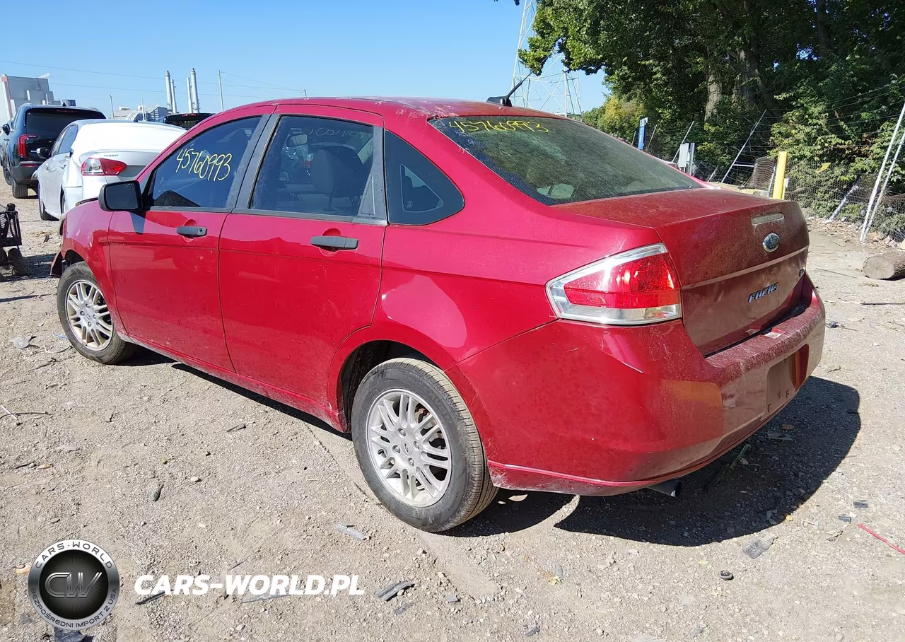 2011 Ford Focus Se VIN:1FAHP3FN8BW145005 - 3