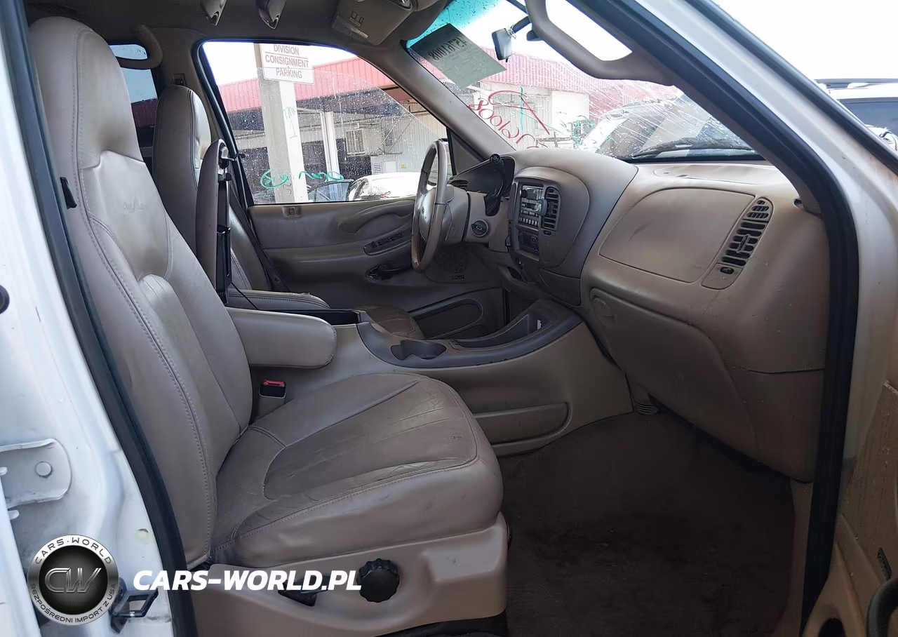 1999 Ford Expedition Eddie Bauer-Xlt VIN:1FMPU18L9XLB18866 - 5