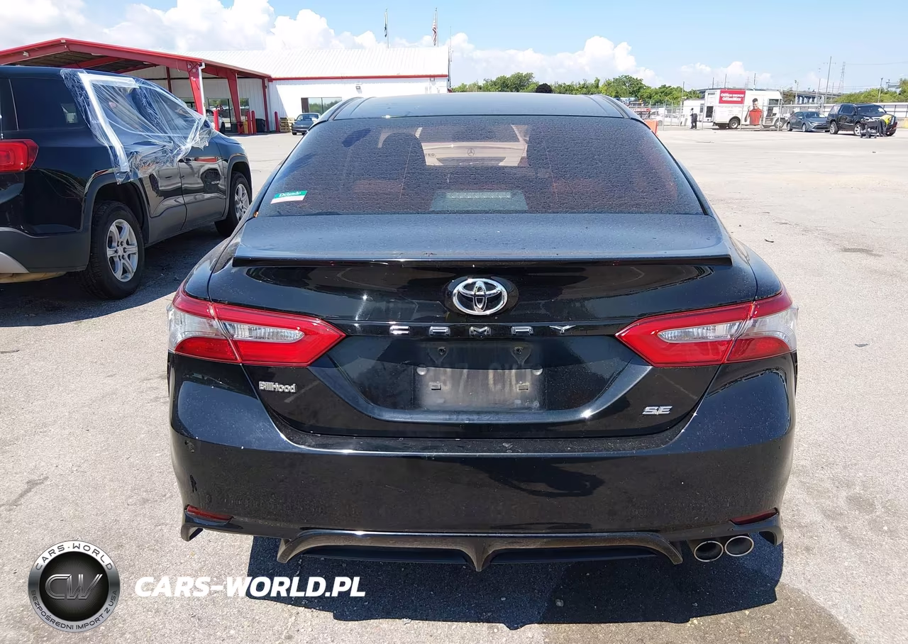 2018 Toyota Camry Se VIN:4T1B11HK6JU613036 - 16