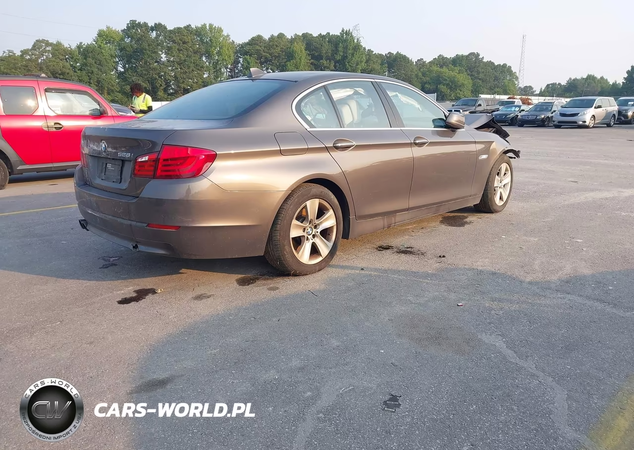 2011 BMW 528I VIN:WBAFR1C54BC741683 - 4