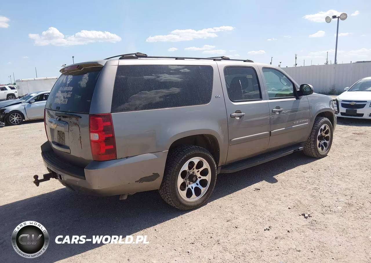 2007 Chevrolet Suburban Ltz VIN:1GNFC16J97R172810 - 4