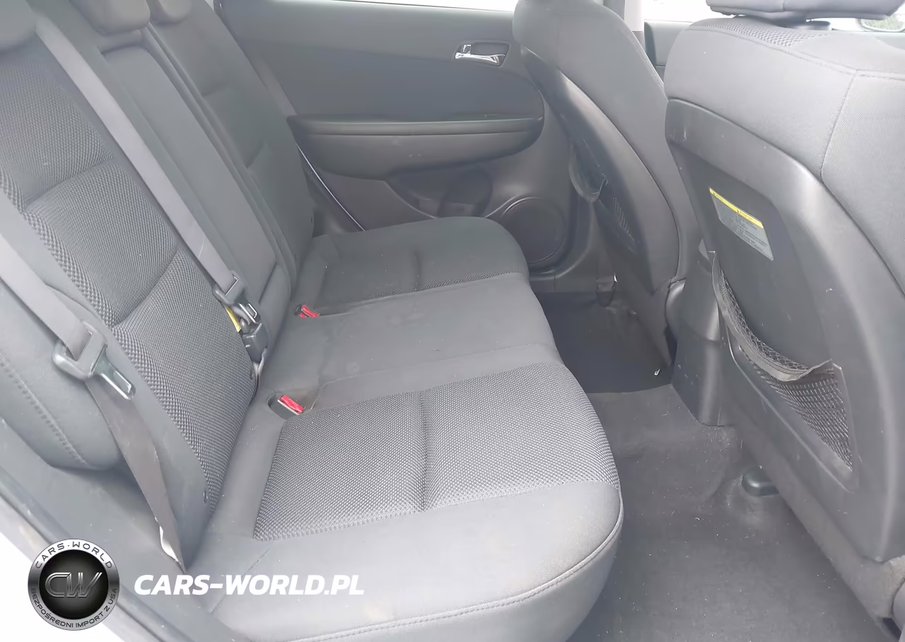 2010 Hyundai Elantra Touring Gls VIN:KMHDC8AE2AU069005 - 8
