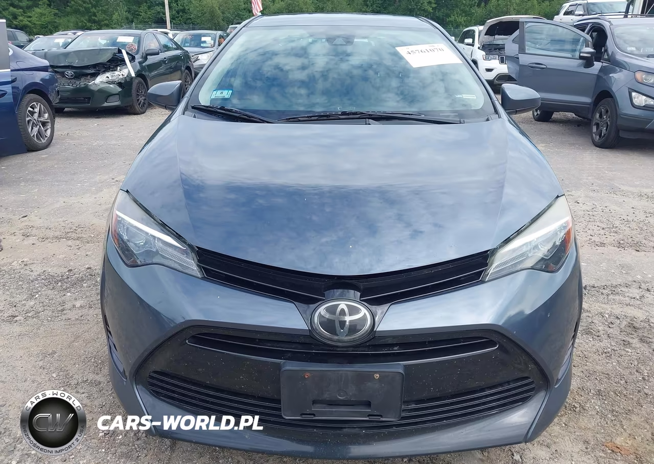 2018 Toyota Corolla L VIN:2T1BURHEXJC075166 - 12