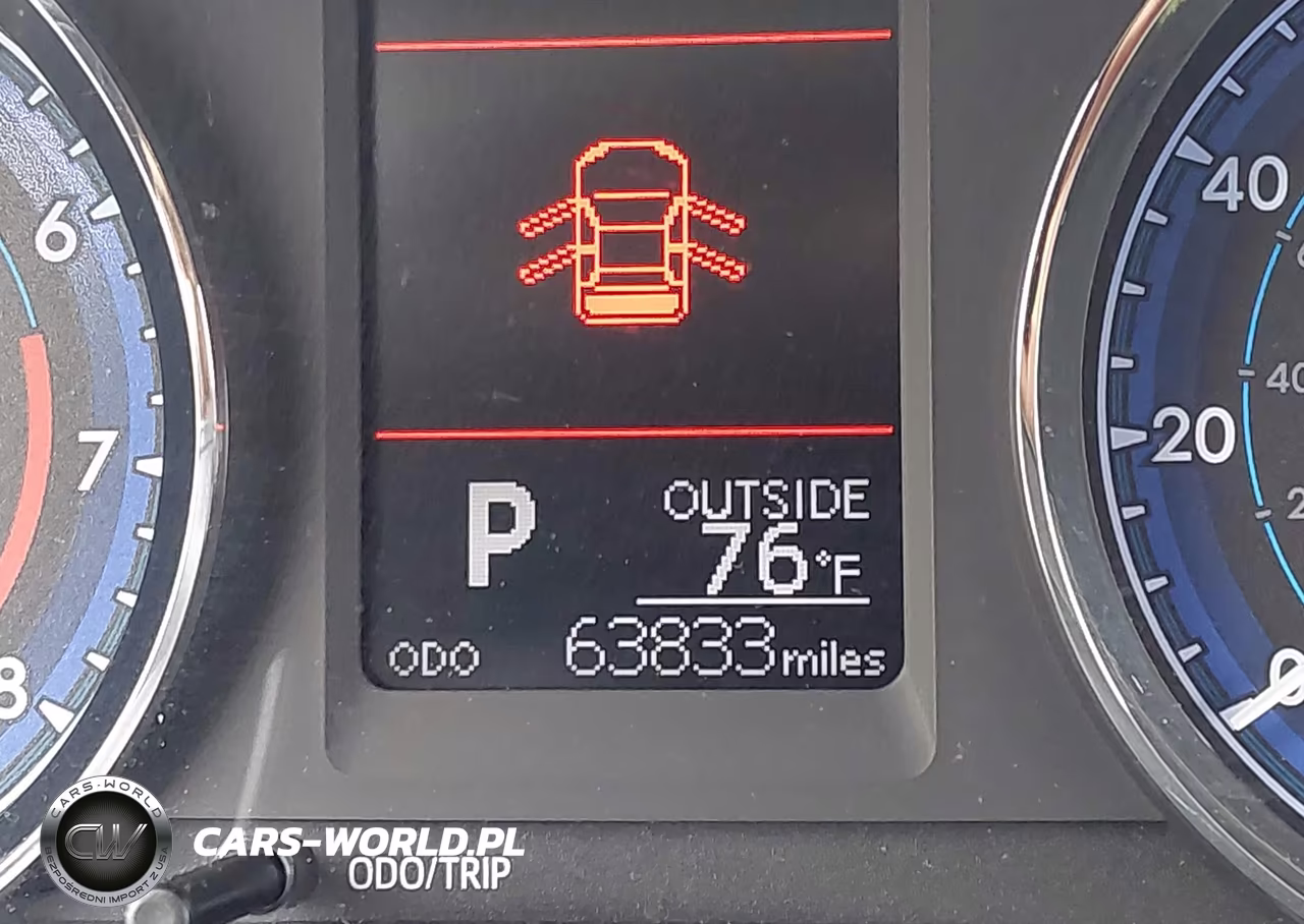 2018 Toyota Corolla L VIN:2T1BURHEXJC075166 - 15