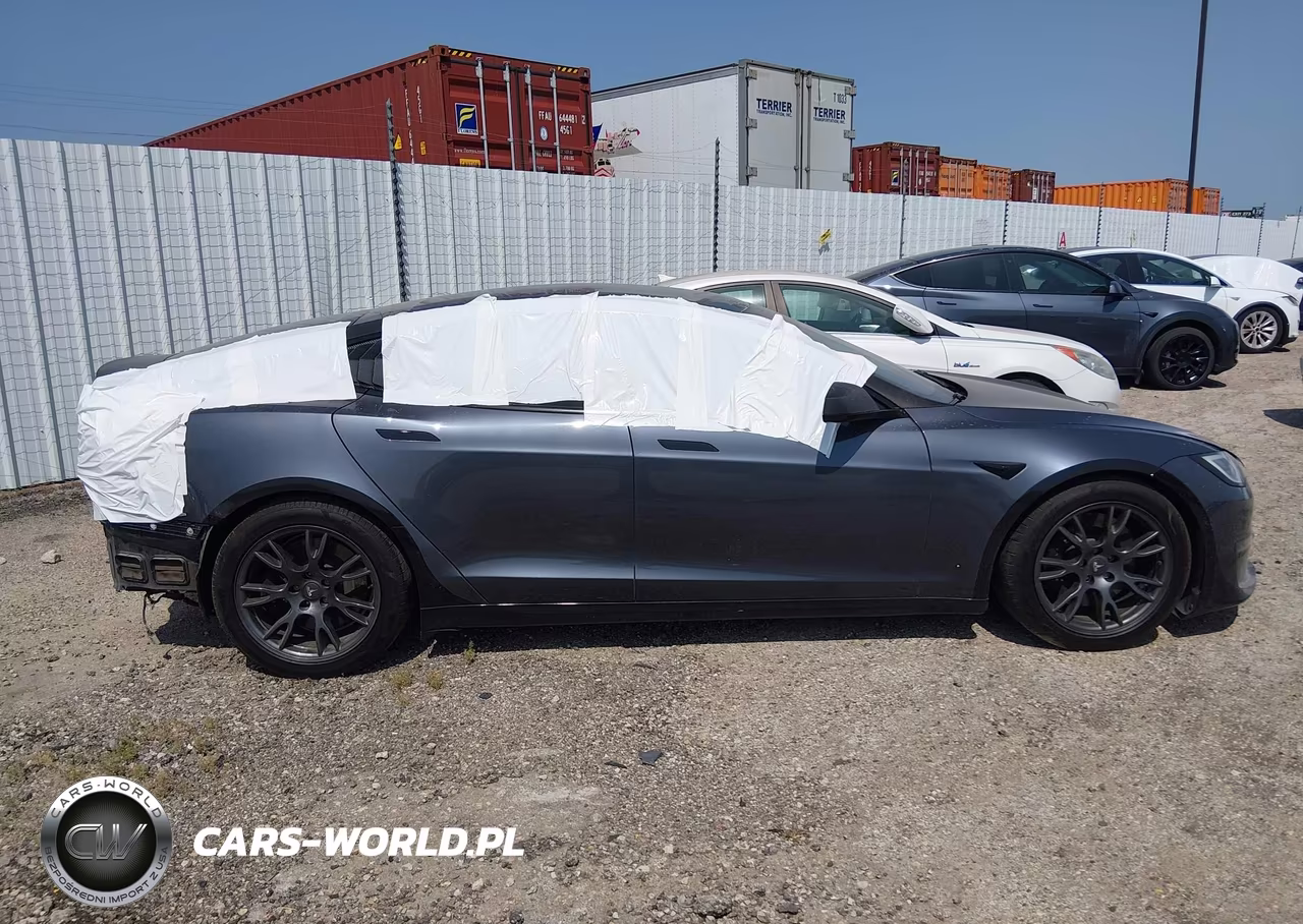 2022 Tesla Model S Plaid Tri Motor All-Wheel Drive VIN:5YJSA1E60NF463063 - 13