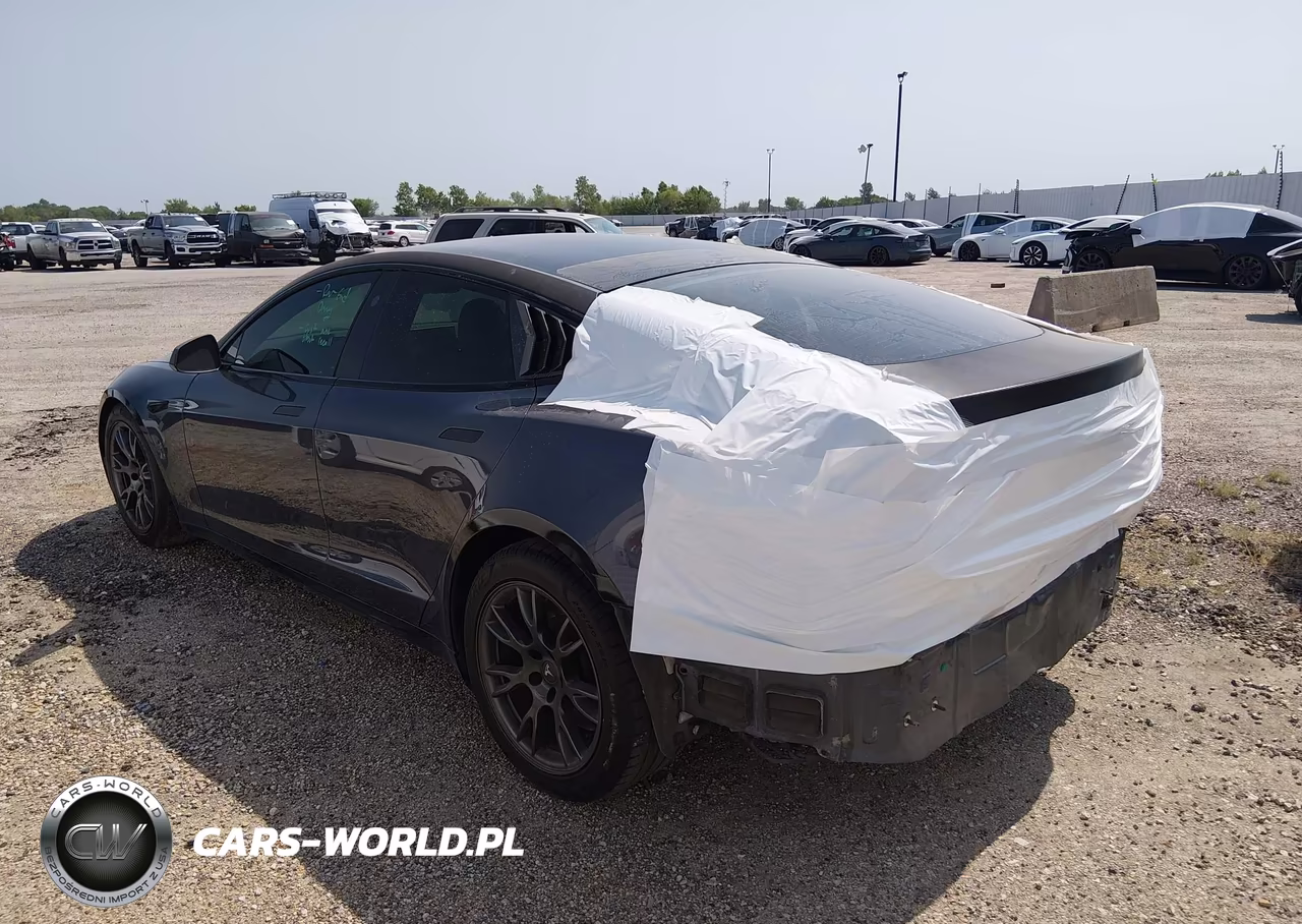2022 Tesla Model S Plaid Tri Motor All-Wheel Drive VIN:5YJSA1E60NF463063 - 3