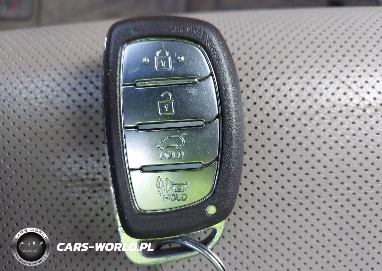 2017 Hyundai Tucson Limited VIN:KM8J3CA27HU372383 - 11