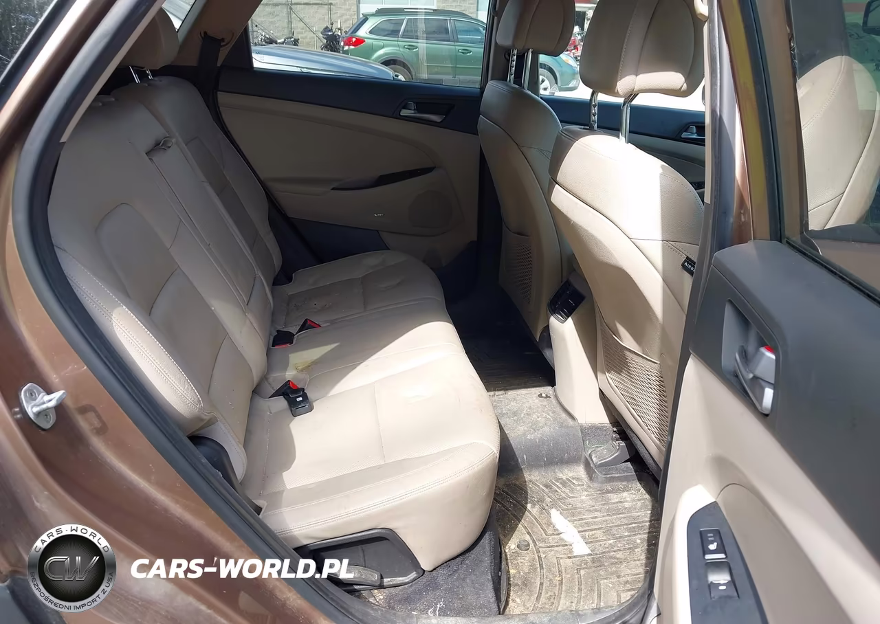 2017 Hyundai Tucson Limited VIN:KM8J3CA27HU372383 - 8