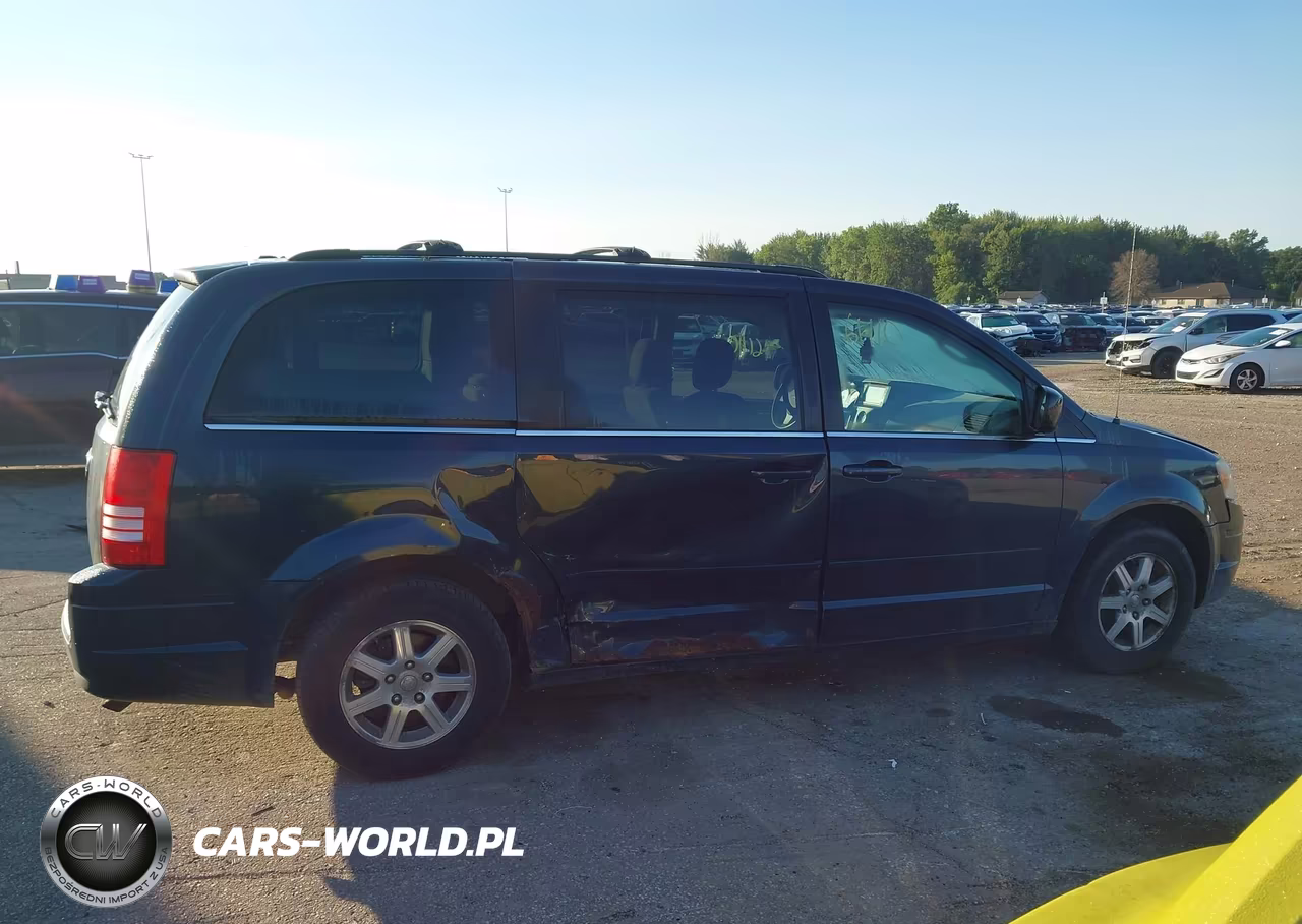 2008 Chrysler Town & Country Touring VIN:2A8HR54P98R676115 - 12