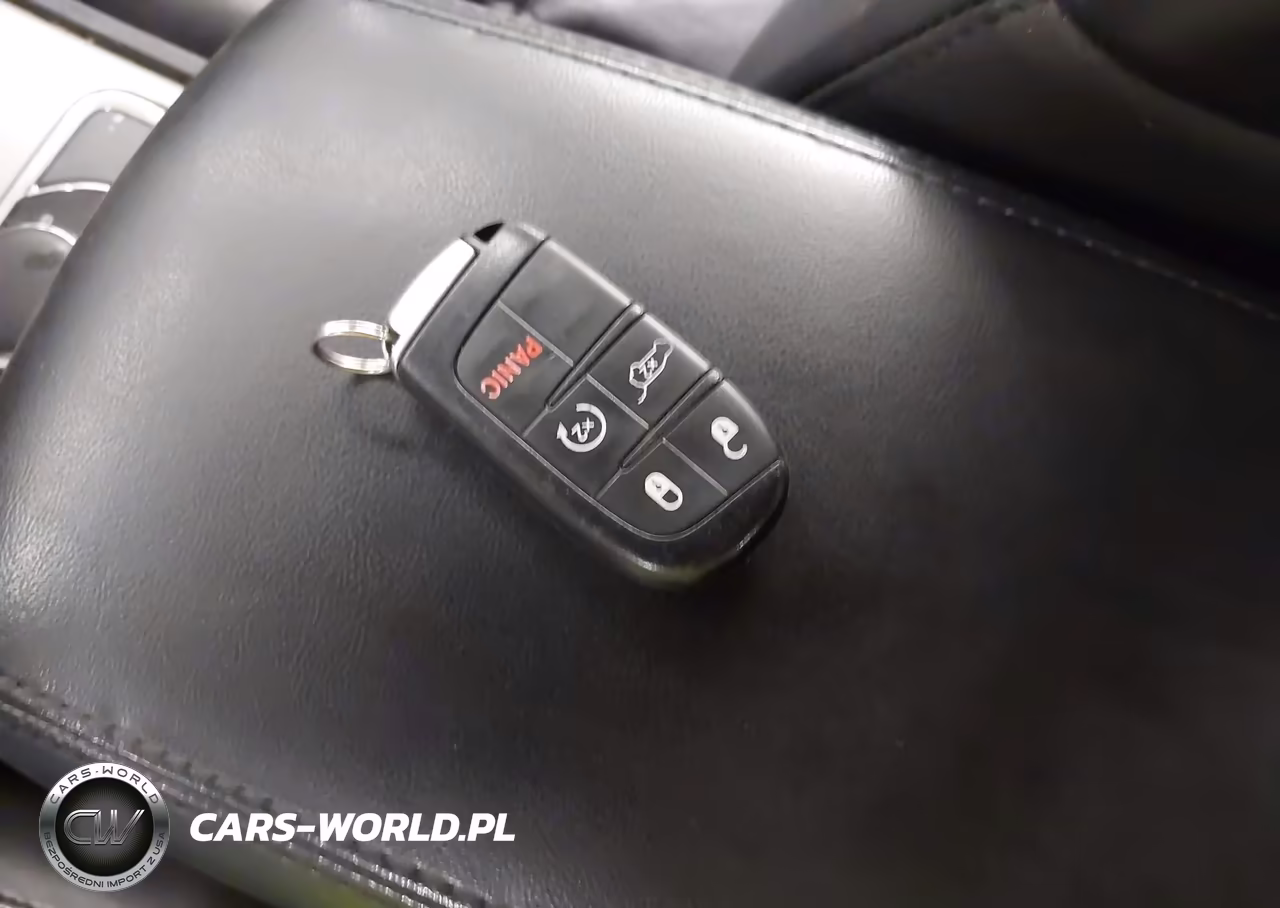 2019 Jeep Grand Cherokee Limited 4X4 VIN:1C4RJFBG6KC648008 - 11