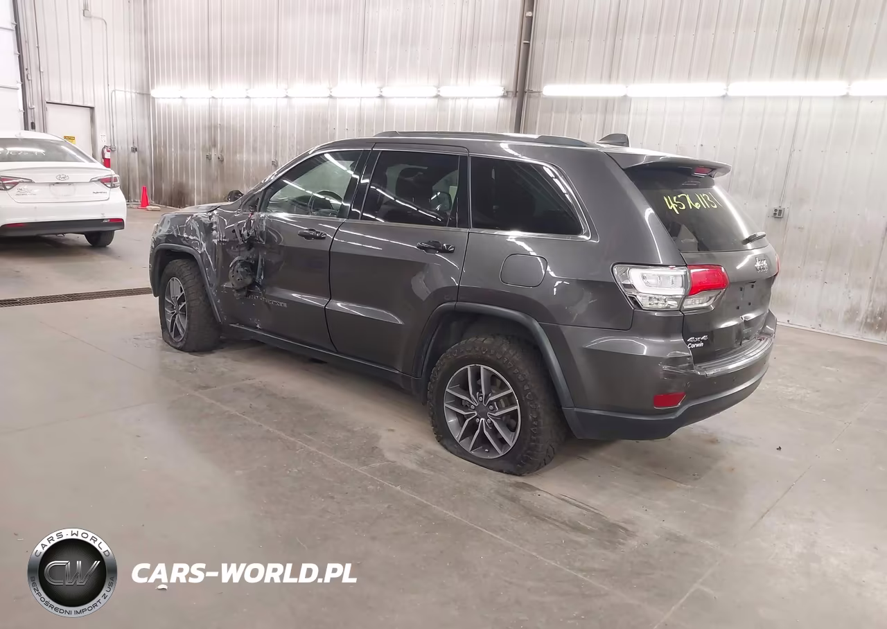 2019 Jeep Grand Cherokee Limited 4X4 VIN:1C4RJFBG6KC648008 - 3