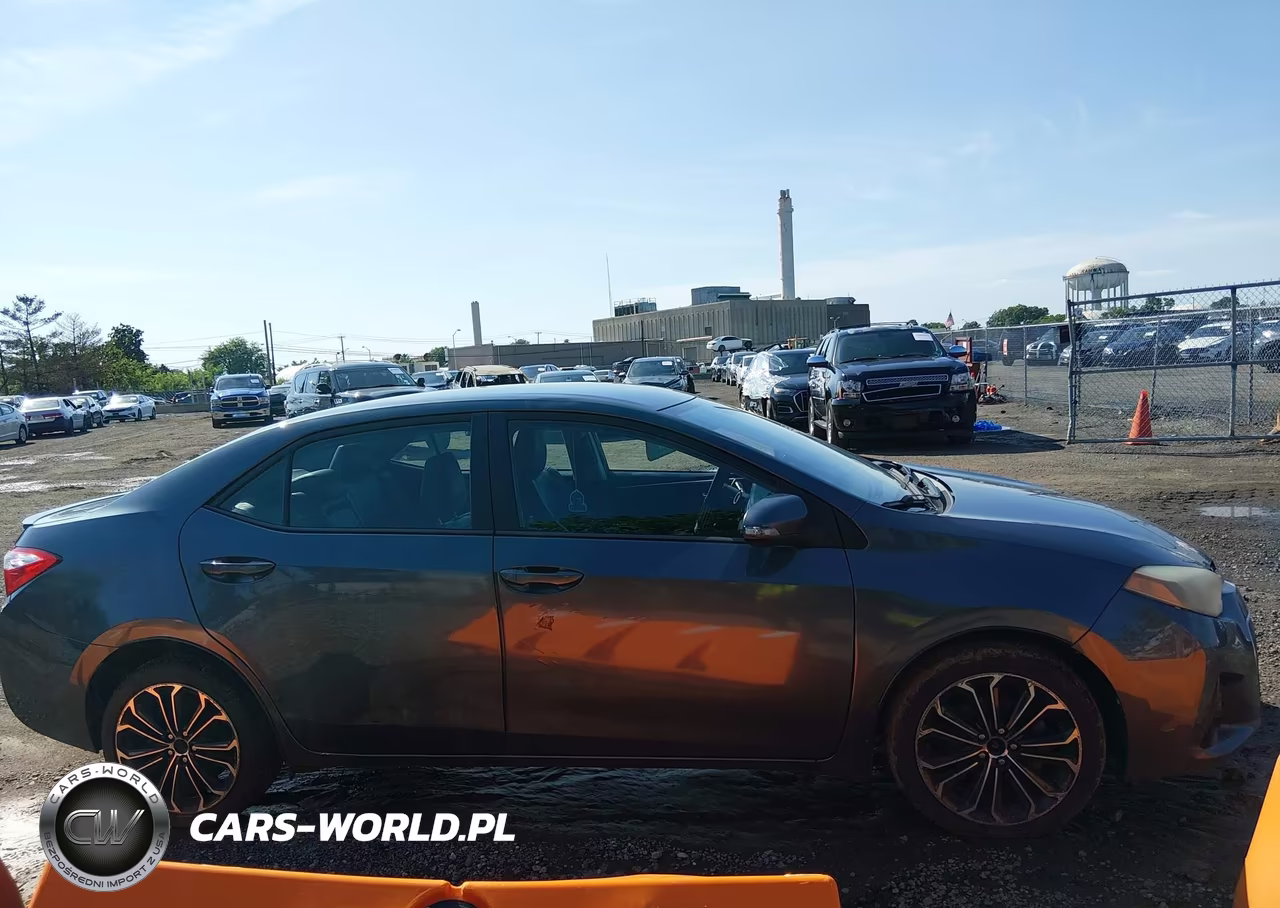 2015 Toyota Corolla S Plus VIN:2T1BURHE2FC360239 - 13