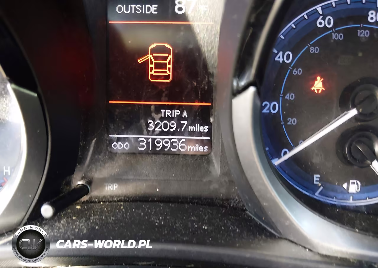 2015 Toyota Corolla S Plus VIN:2T1BURHE2FC360239 - 15