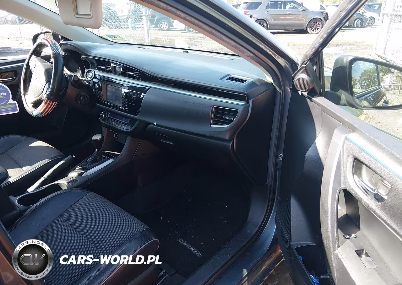 2015 Toyota Corolla S Plus VIN:2T1BURHE2FC360239 - 5